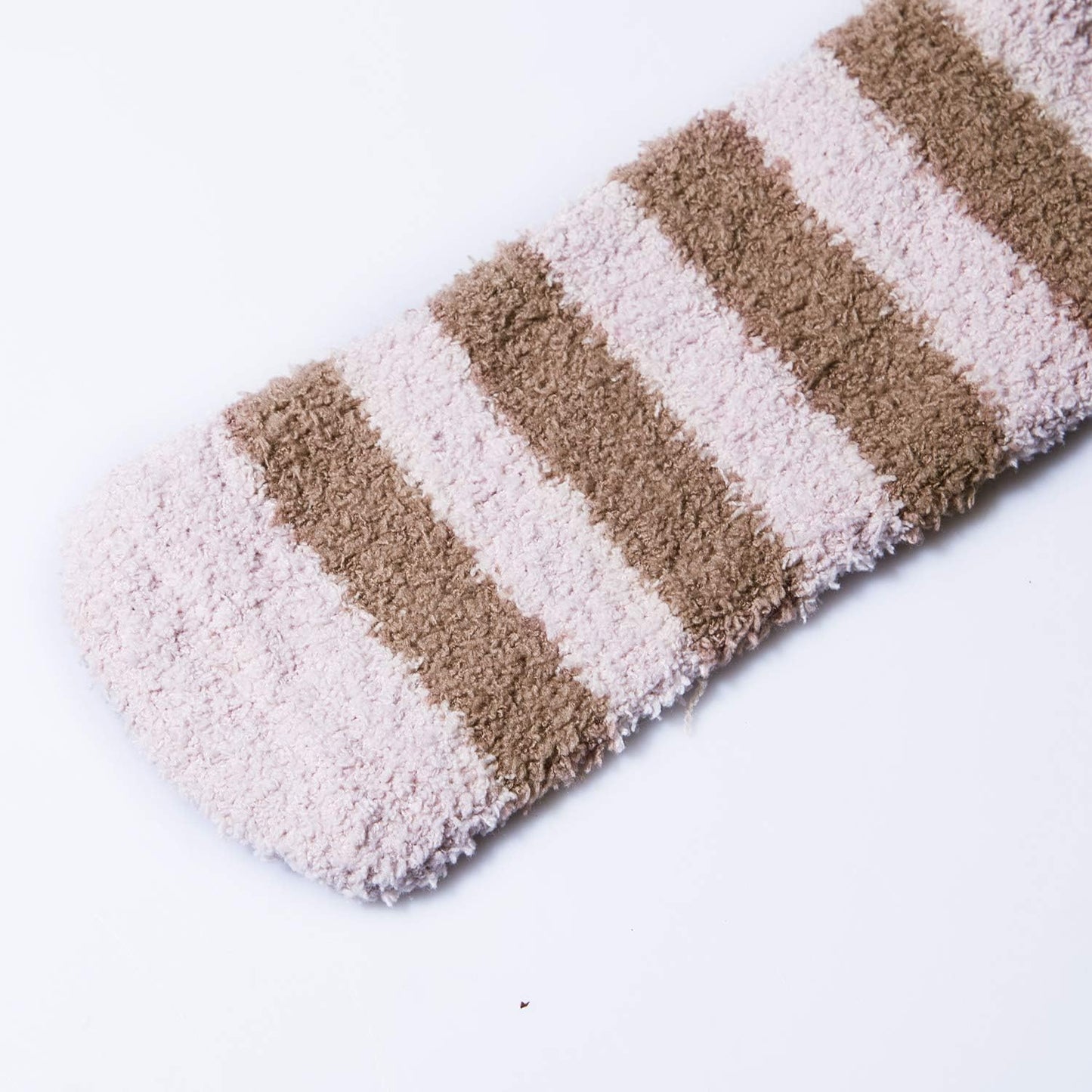 Panvbo Fuzzy Socks for Women, Winter Warm Super Soft Cozy Fluffy Plush Home Slipper Socks, Love Heart Patterned